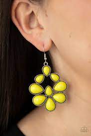 IN CROWD COUTURE YELLOW EARRINGS