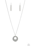 Glitzy Glow - Silver Necklace