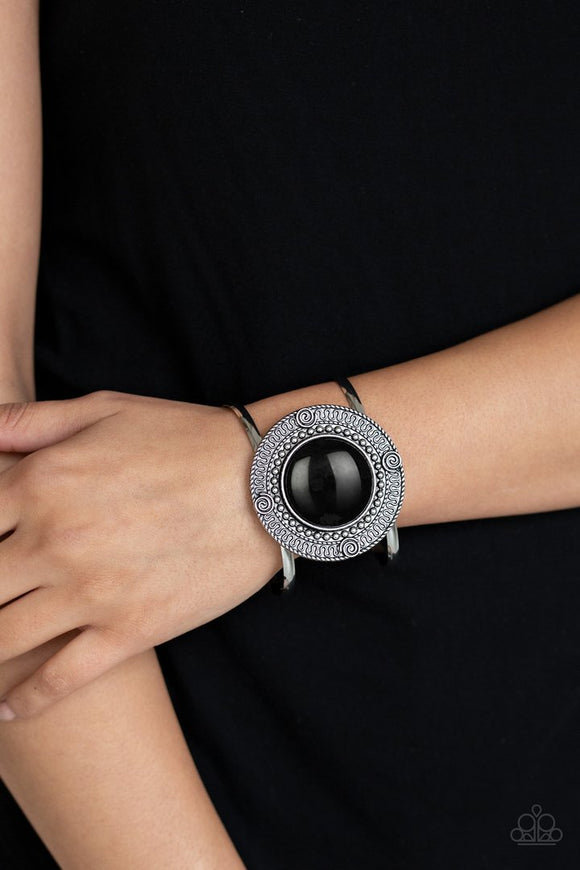 Tribal Pop - Black Bracelet