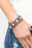 CAKEWALK DANCING WHITE BRACELET