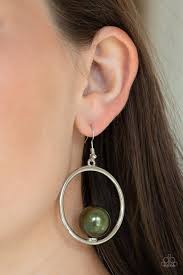 Solitaire REFINEMENT - Green Earrings