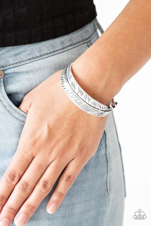 Tran-QUILL-ity - Silver Bracelet