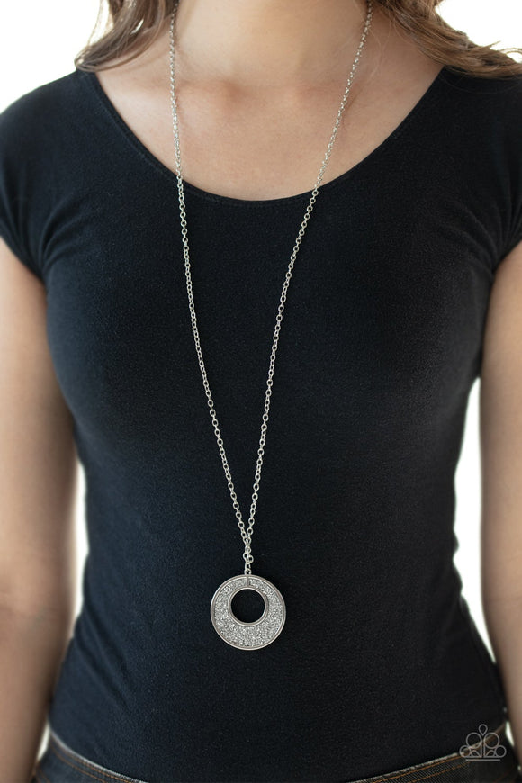 Glitzy Glow - Silver Necklace