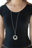 Glitzy Glow - Silver Necklace