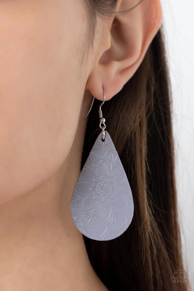Subtropical Seasons - silver earrings