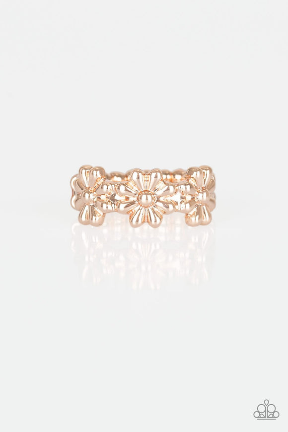 Daisy Dapper - Gold Ring