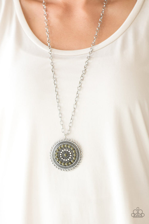 Lost SOL - Green Necklace