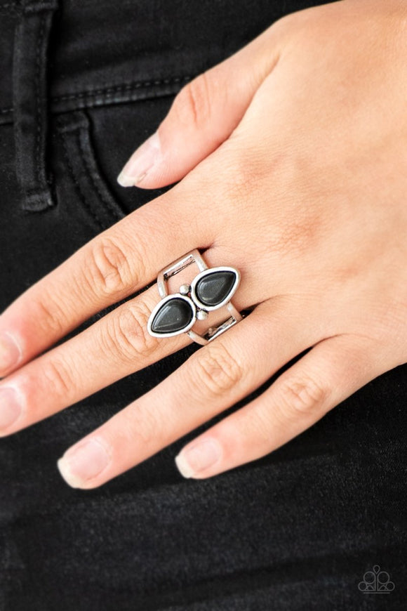 Simply Saharan - Black Ring