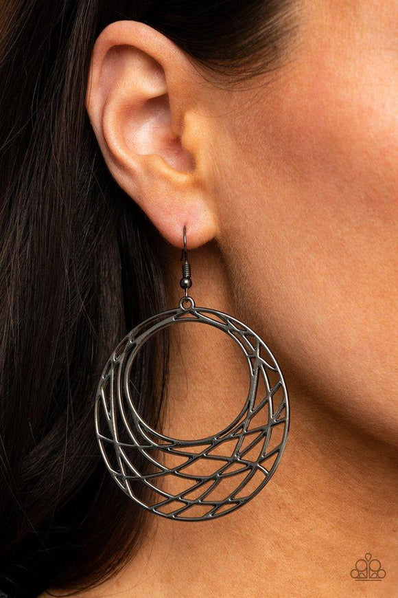 Urban Lineup - Black Earring
