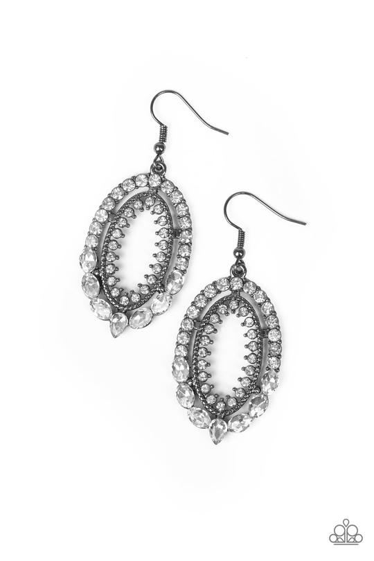 Trophy Shimmer - Black Earrings
